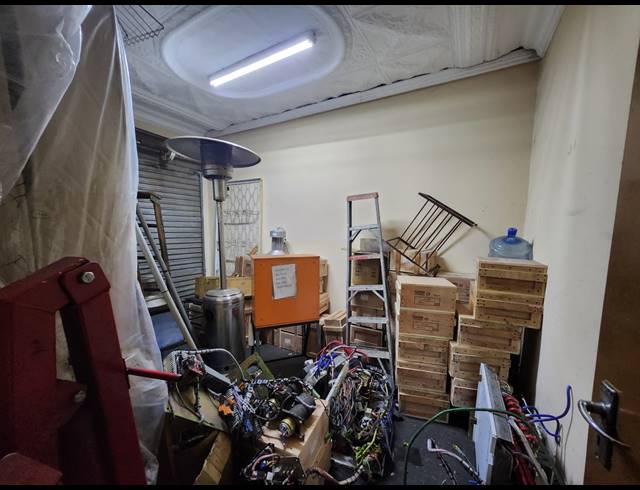 714M² WORKSHOP FOR SALE IN DALVIEW